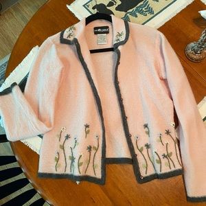 PRICE DROP!!! Sag Harbor PXL Wool and Mohair Sweater with embroidered flowers